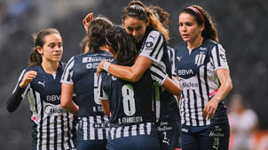 LAS CAMPEONAS ESQUIVARON LA MORDIDA DE XOLAS Y YA ESTÁN EN SEMIS