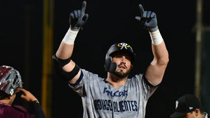 RIELEROS ASEGURA LA SERIE EN LA LAGUNA