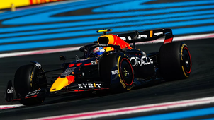 CHECO PÉREZ DICE ESTAR INCÓMODO CON SU RB18 EN FRANCIA