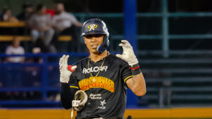 TRIUNFO DE RIELEROS PARA EMPATAR LA SERIE ANTE DURANGO