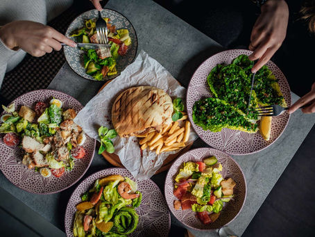 Warum Restaurants und Clubs hochwertigen Content in sozialen Medien benötigen