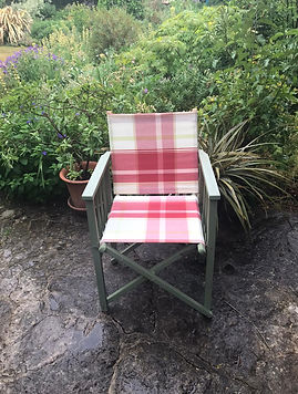 Julia_after garden chair.jpg
