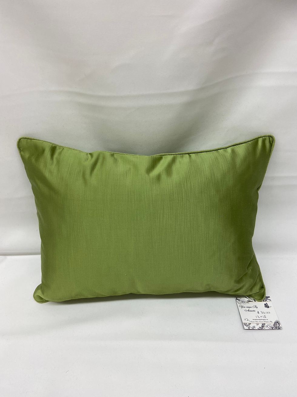 Thumbnail: Green Ribbed Satin