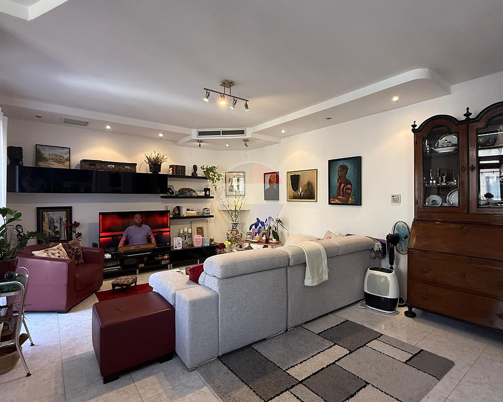 Thumbnail: SWIEQI - Apartment