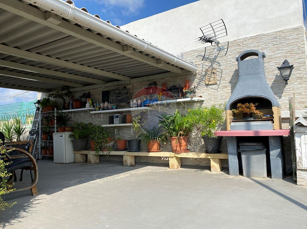 Thumbnail: QORMI - Maisonette