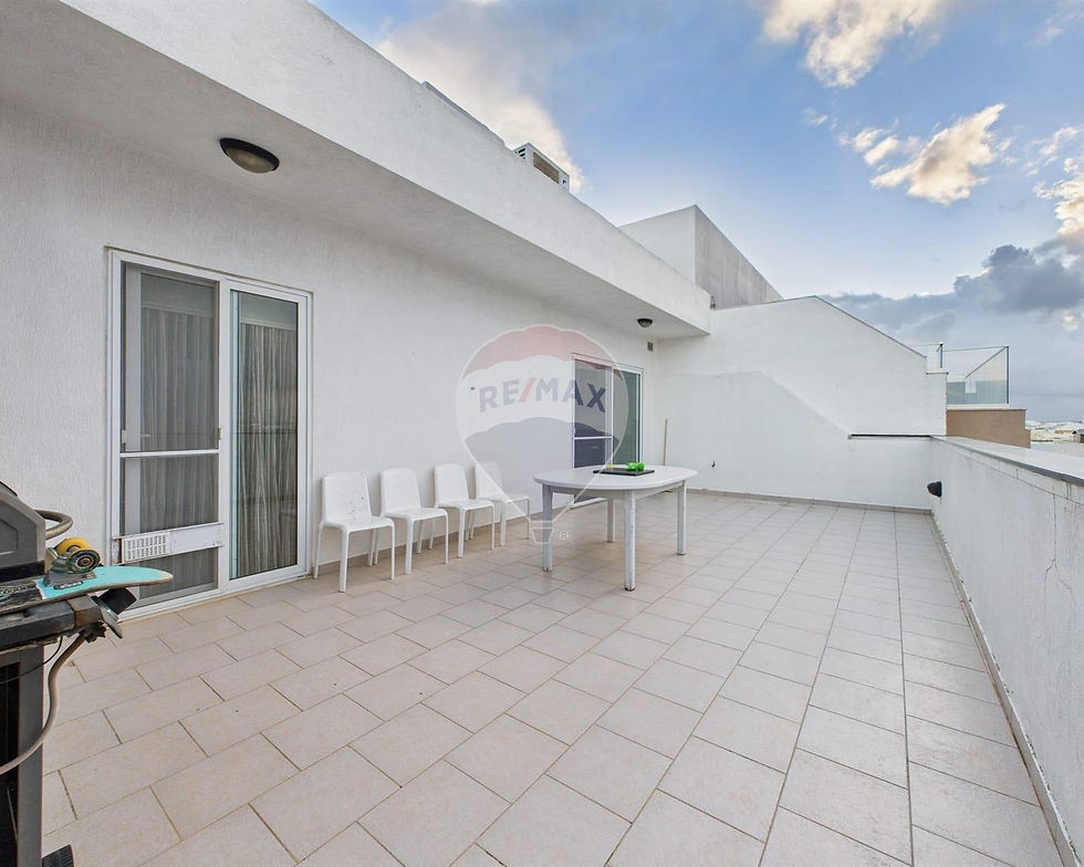 Thumbnail: ZEJTUN - Penthouse