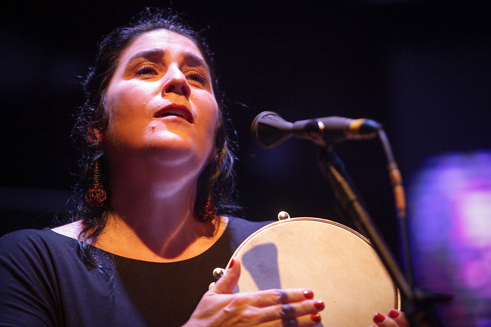 Mônica Salmaso & Sujeito a Guincho