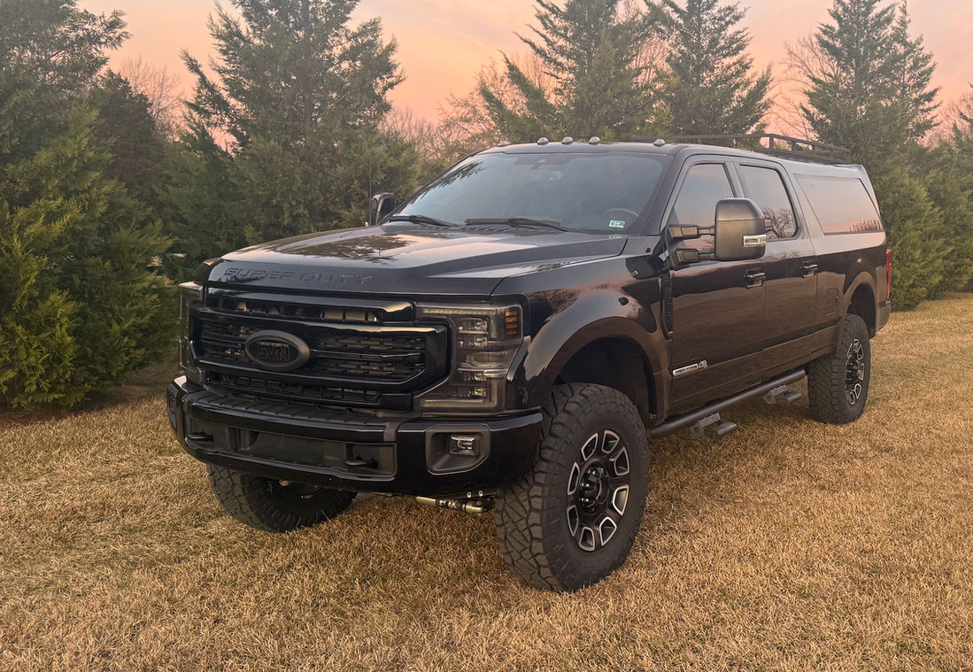 2022 Ford F-250 Super Duty Lariat's photo
