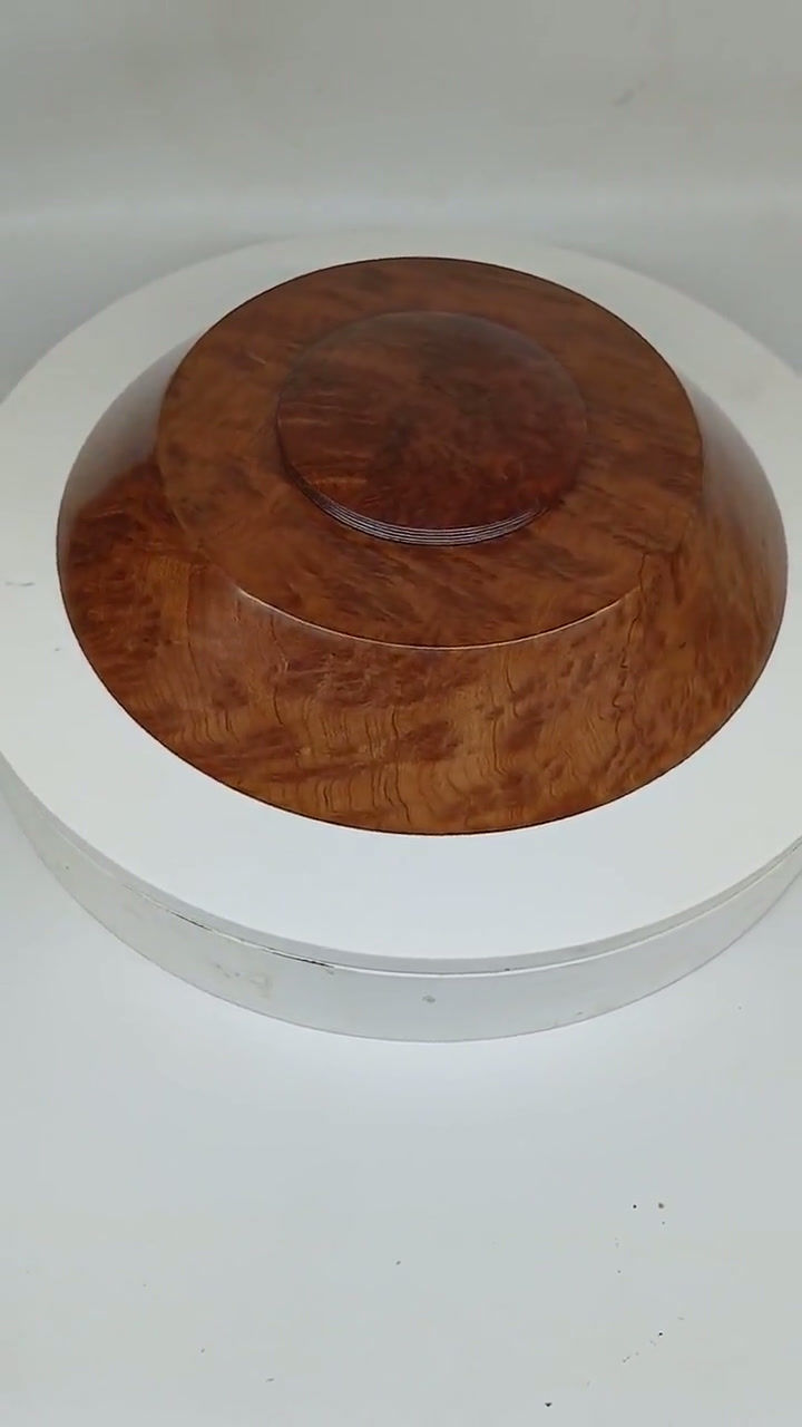 Thumbnail: Red Wood Burl Cremation Urn