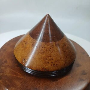 Thumbnail: Redwood Burl Cremation Capsule Urn