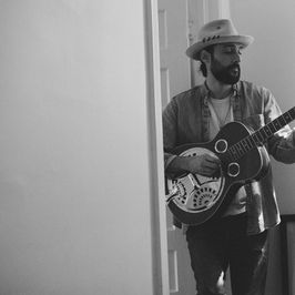 Hotels-Models14015 2_edit_new 2.jpg