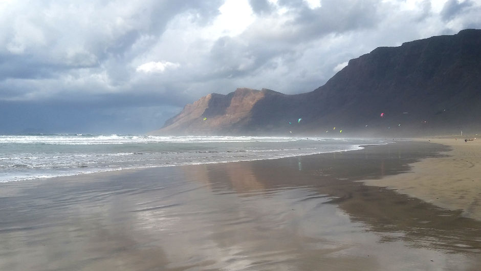 Famara