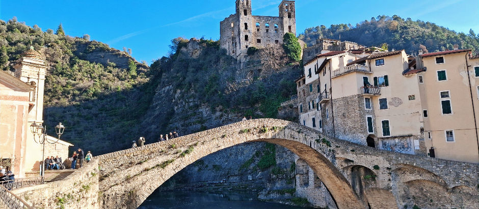 il ponte medievale di Dolceacqua