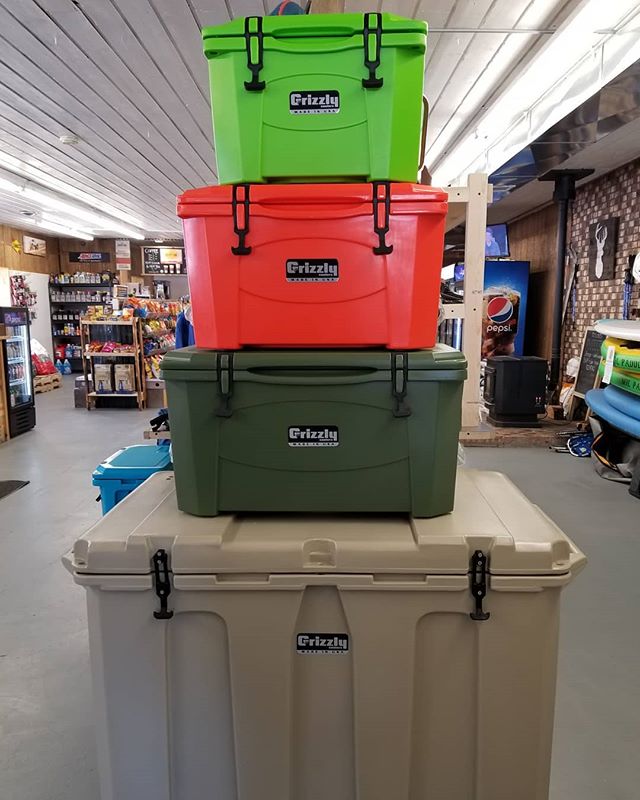 Gas Station & Outdoor Supply Dolores, CO Dolores Outfitters