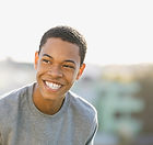 Sourire jeune garçon