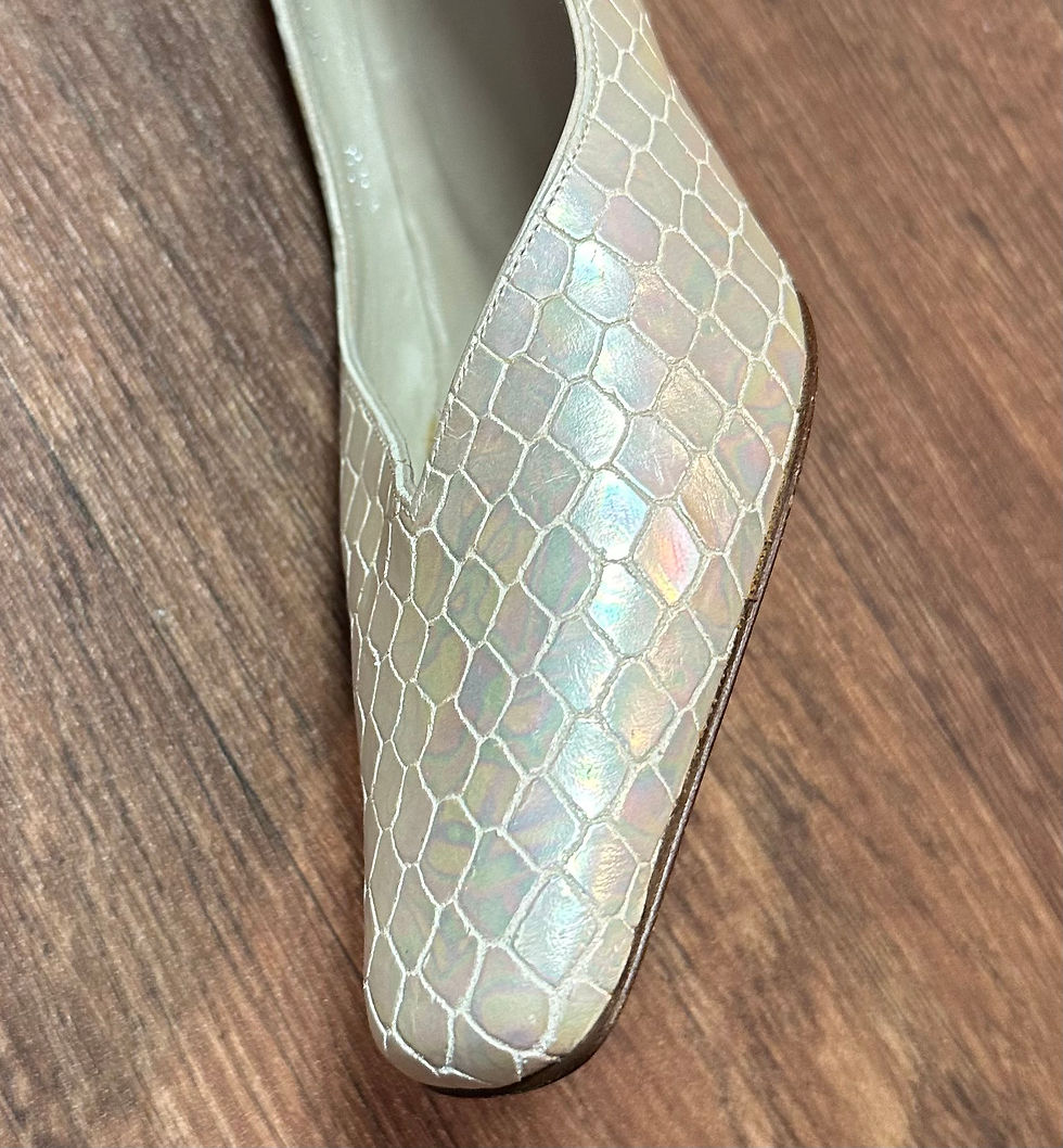 Thumbnail: Leather Renata Shoes | Retro Gold Shoes | Unique Shoes | Vintage Fashion