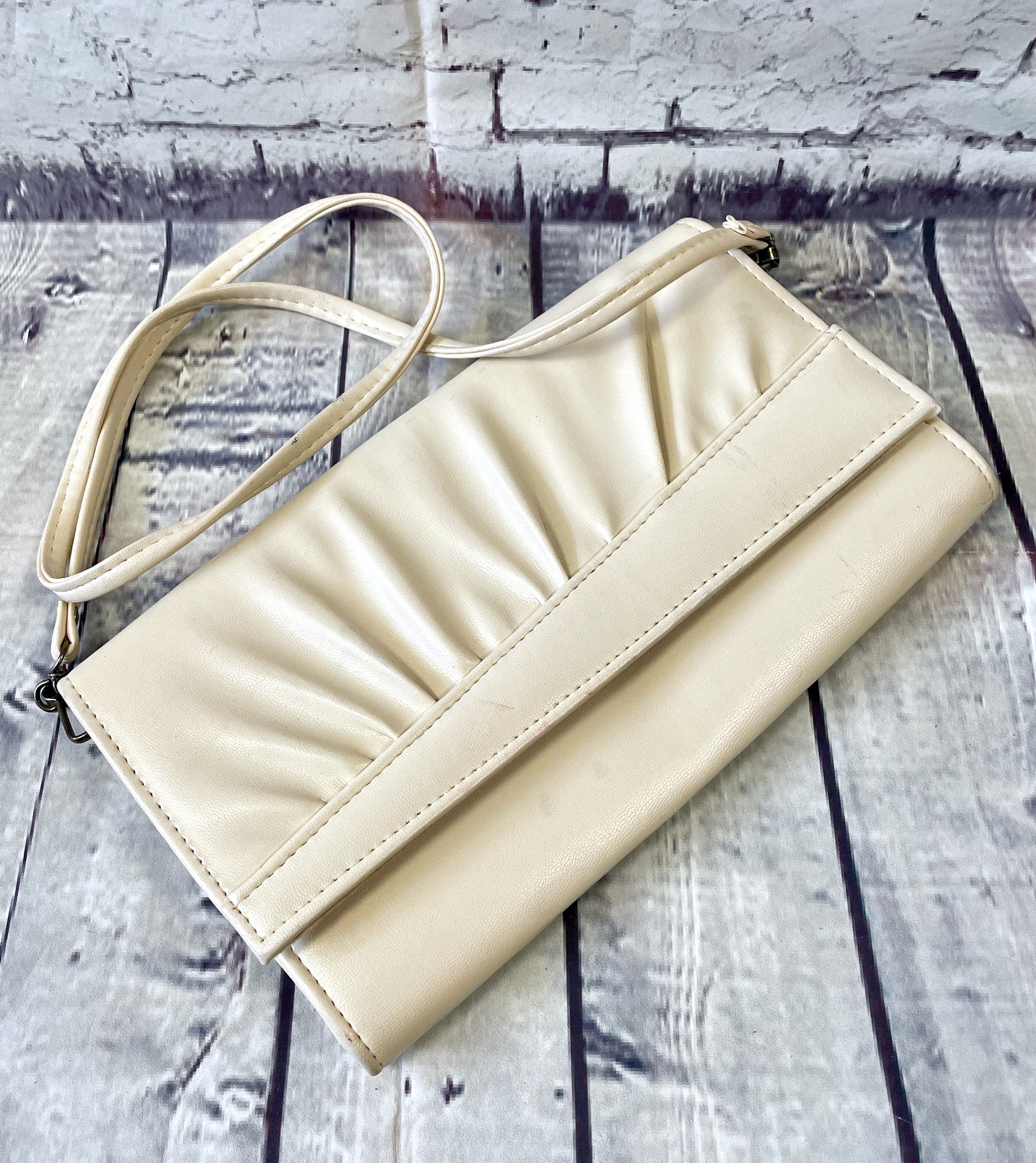 Vintage Clutch Bag | 1980s Clutch | Vintage Style | Unique Vintage