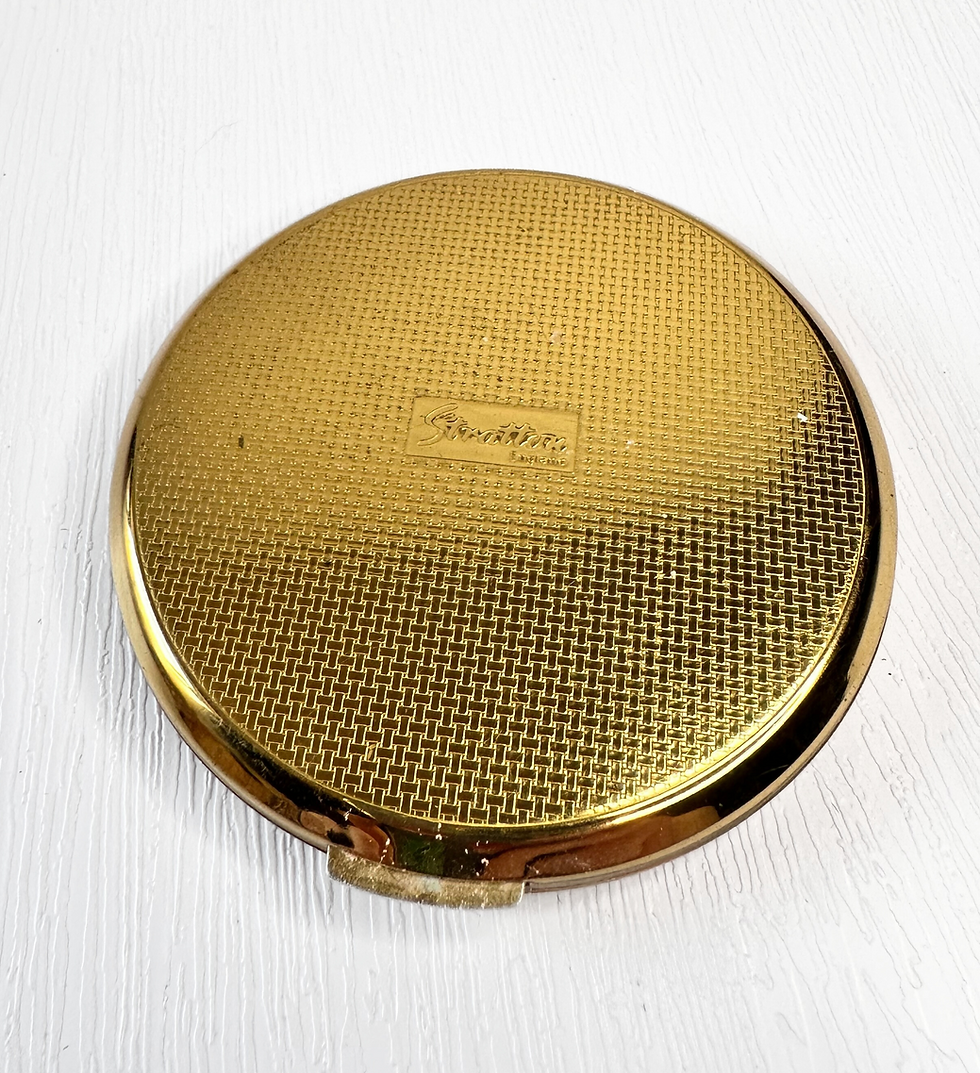 Thumbnail: Vintage Stratton Compact | Elegant 1970s Vintage Golden Floral Stratton Compact