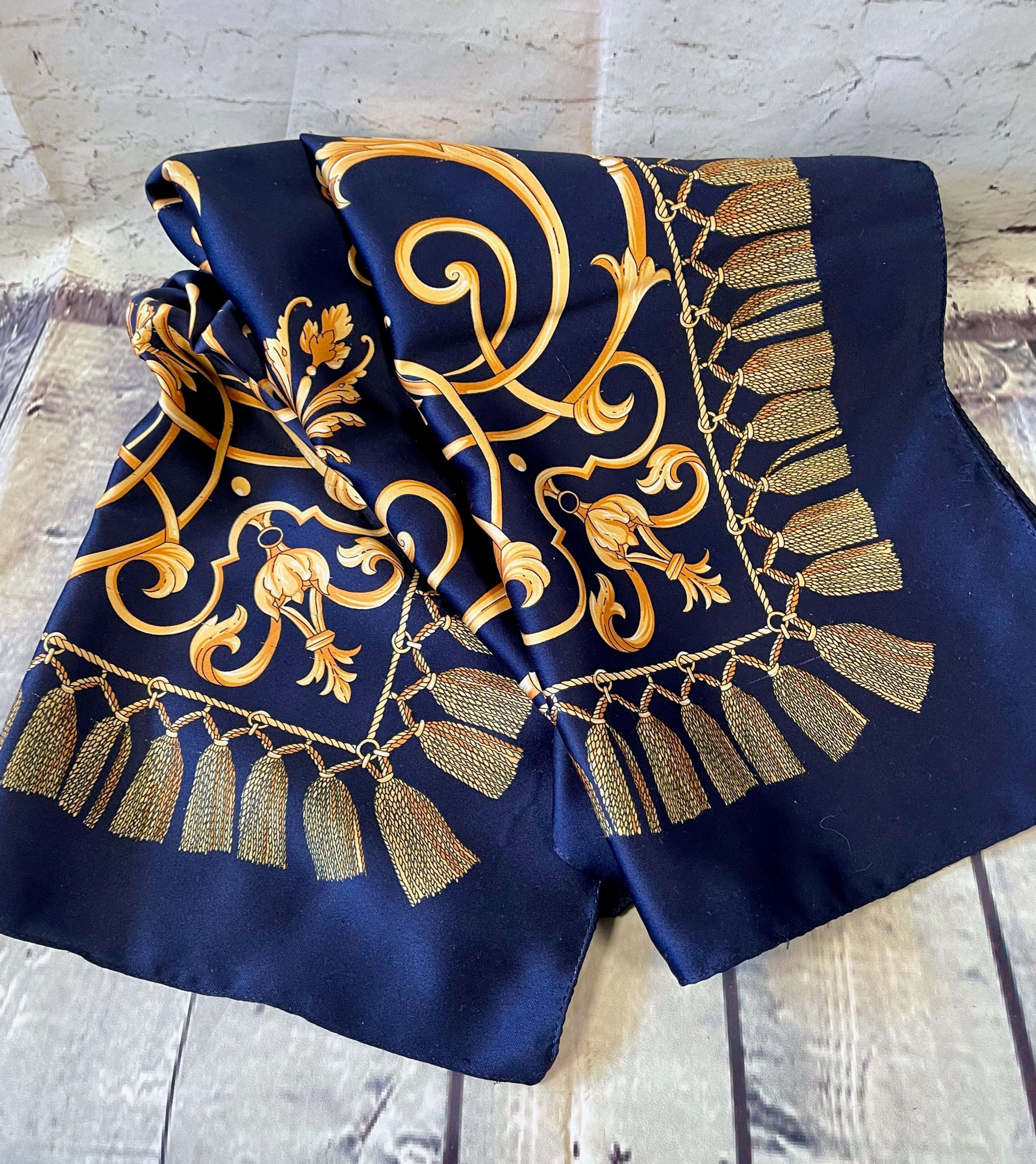 Vintage Scarf | Vintage Baroque Print Scarf | Vintage Style | Unique Vintage