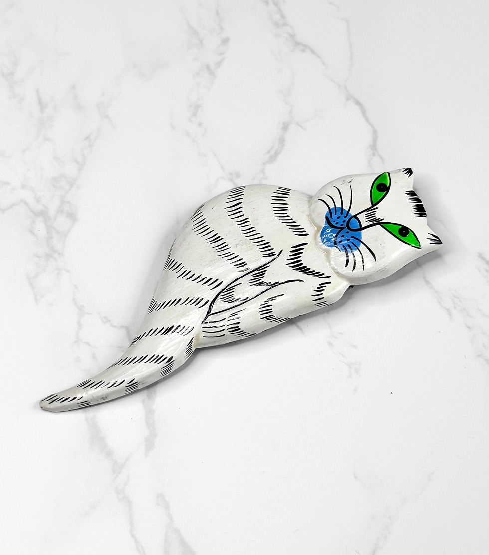 Vintage Large Handpainted White Cat Brooch side