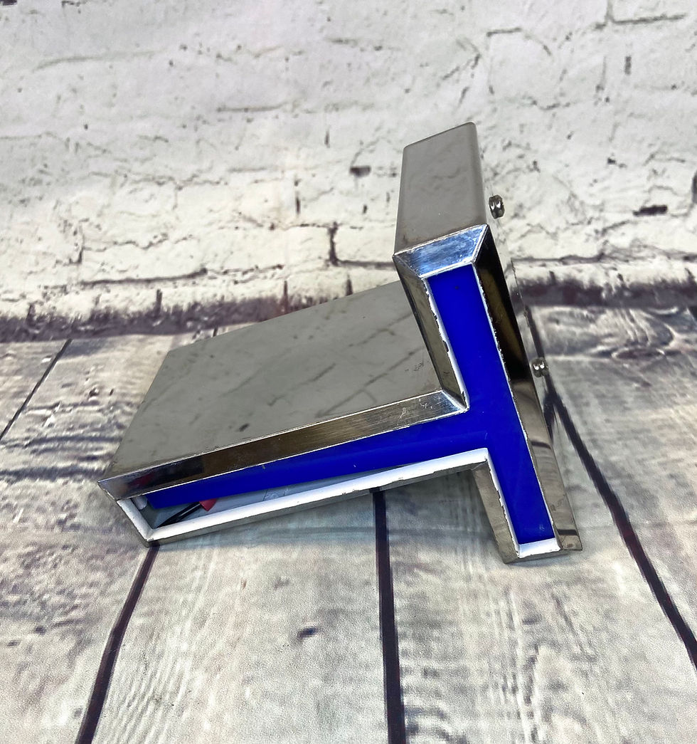 Retro Letter T | Vintage Decor | Vintage Style | Retro Shop