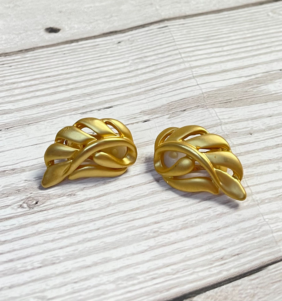 1970s Vintage Matte Gold Leaf Earrings