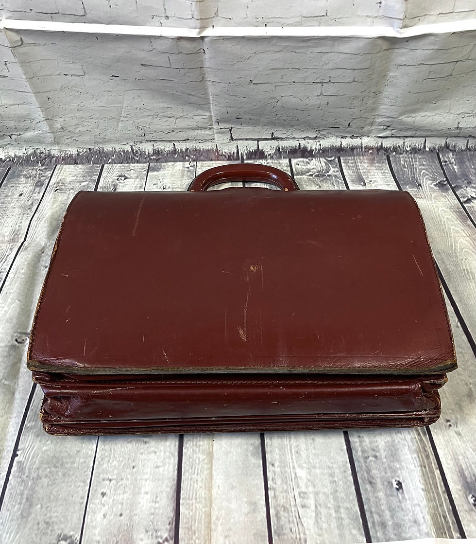 Thumbnail: Vintage Gladstone Bag | Leather Doctors Bag | Unique Gifts | Retro Shop
