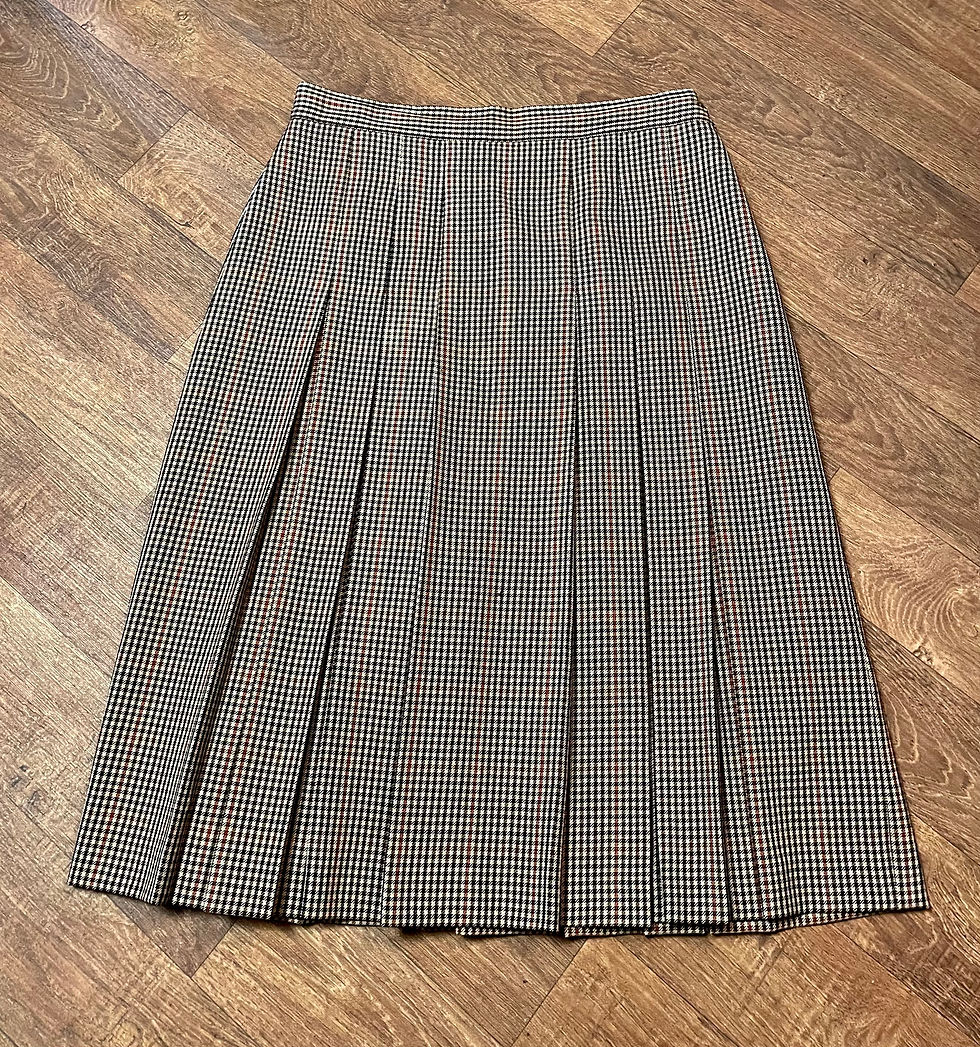 Vintage Skirt | 1980s Midi Skirt | Vintage Clothing | Unique Fashion