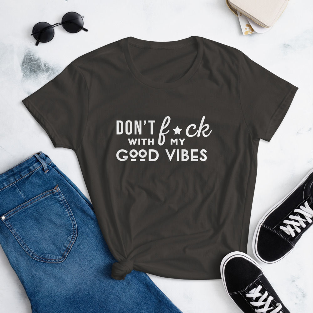 Good Vibes Tee
