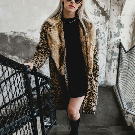 Vintage-inspired leopard print coat showing the enduring appeal of leopard print fashion
