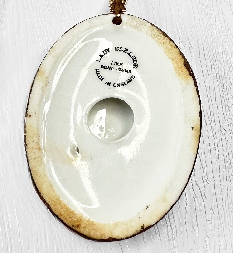 Thumbnail: Rare Vintage Lady Eleanor Bone China Pendant Necklace