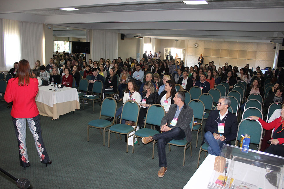 Público desta quarta-feira acompanhou sete palestras com diferentes motes - Crédito: Clarissa Jaeger