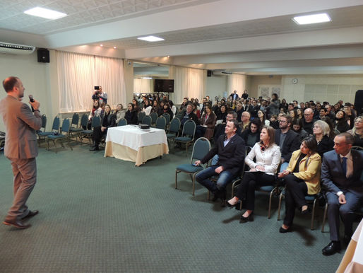 Abertura é marcada pela valorização do evento e reflexão sobre o futuro do setor