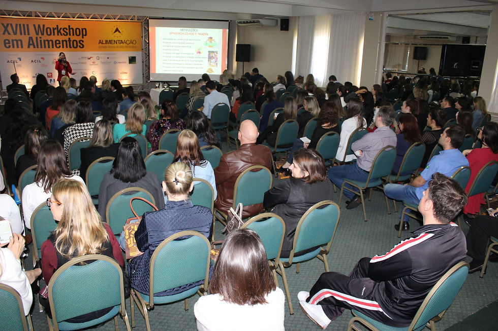 Público desta quarta-feira acompanhou sete palestras com diferentes motes - Crédito: Clarissa Jaeger