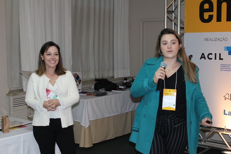 A apresentação conjunta de Bárbara Pottker e Beatriz Fernandes teve como mote os "Ingredientes Funcionais" - Crédito: Clarissa Jaeger