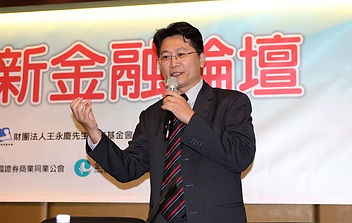 理財機器人王志鈞.jpg