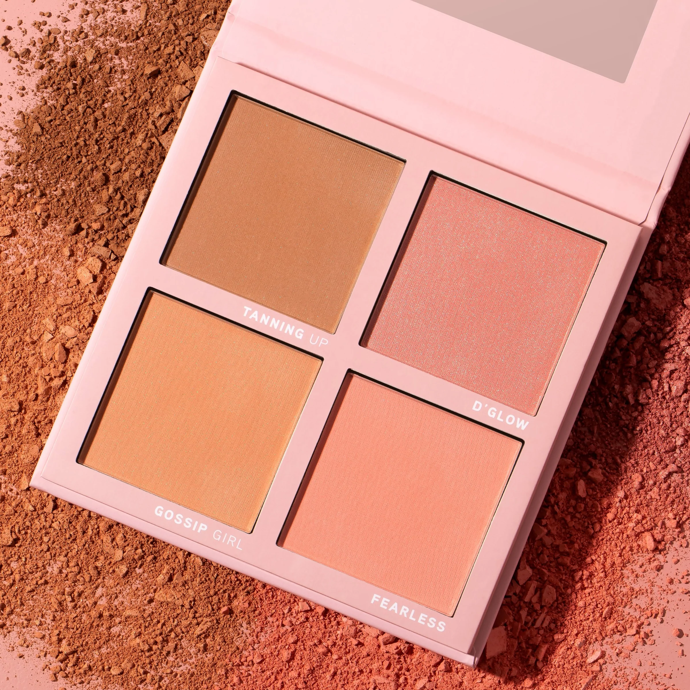 MEDIUM BLUSHED COLOR QUADS