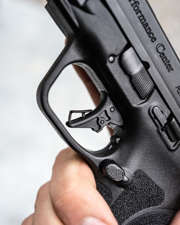 Smith & Wesson Performance Center M&P 10mm M2.0