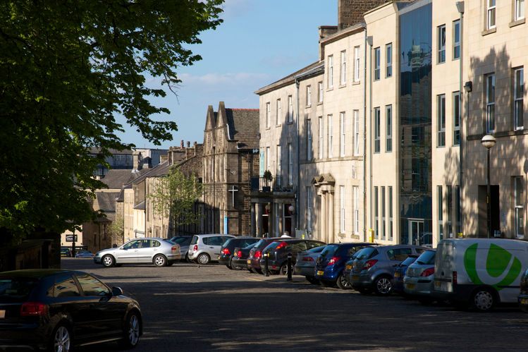 Küçük resim: LANCASTER UNIVERSITY