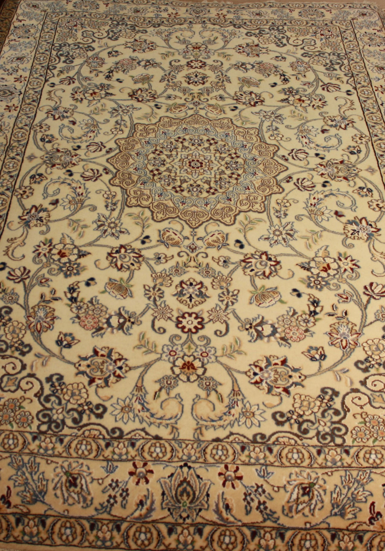 Nain FINE med silke 9LA210x142