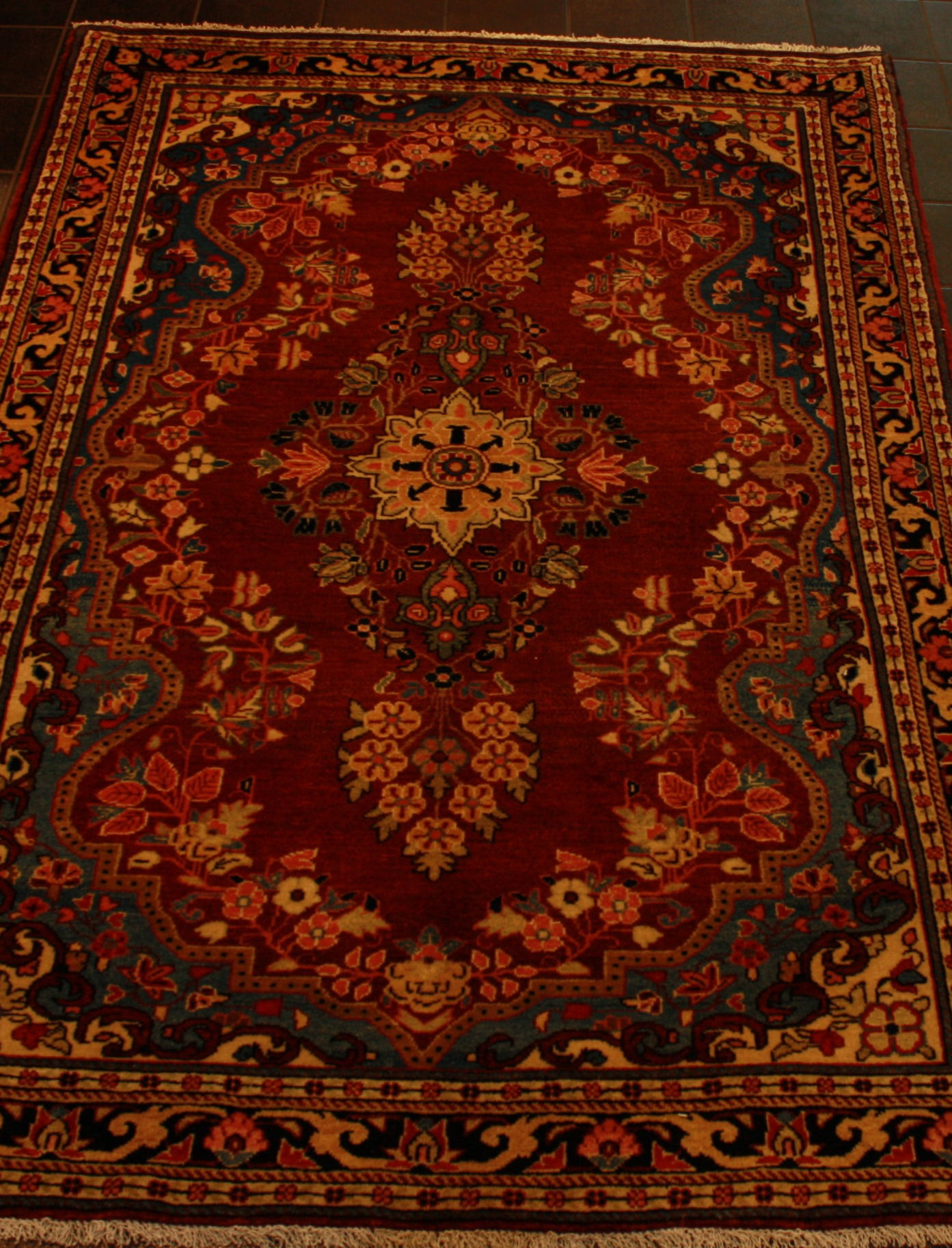 Antikk Sarough 154x100