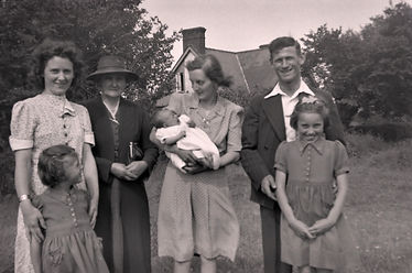 Gilbery Osborne family.JPG