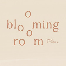 2_BloomingRoom.JPG