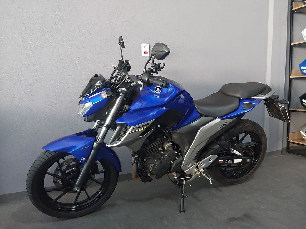 Miniatura: Yamaha FZ25 Fazer 2021