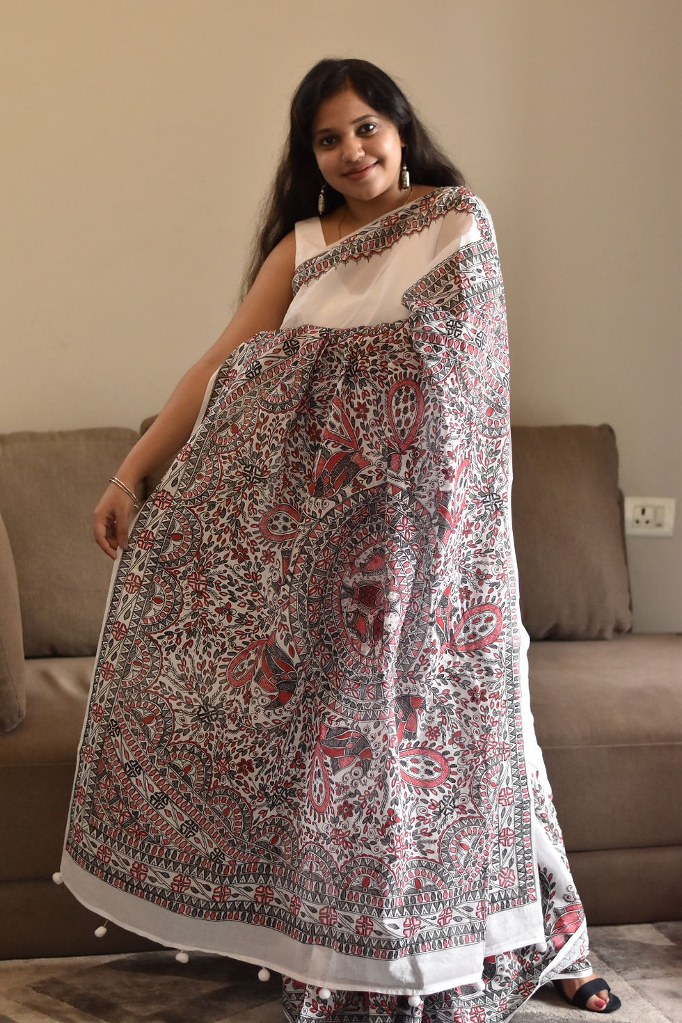 Thumbnail: Jannat : Red & Black Combination White Mulmul Cotton Saree