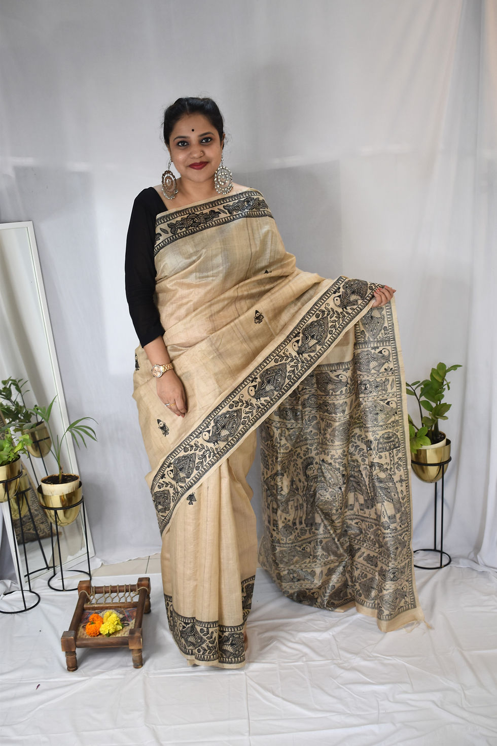 Thumbnail: Vidai : Doli Kahaar handpainted handwoven beige tussar silk saree