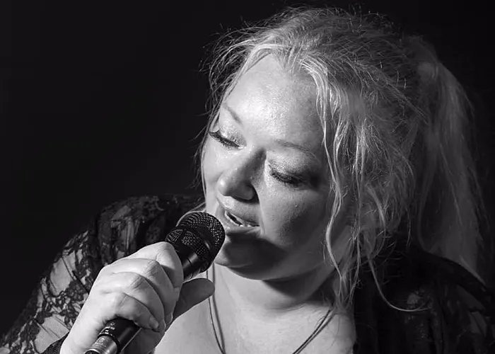 HELLE DANUM JAZZ TRIO