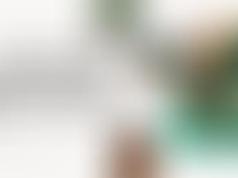 9 Modern Holiday Decorating Ideas To Elevate Your Home This Season