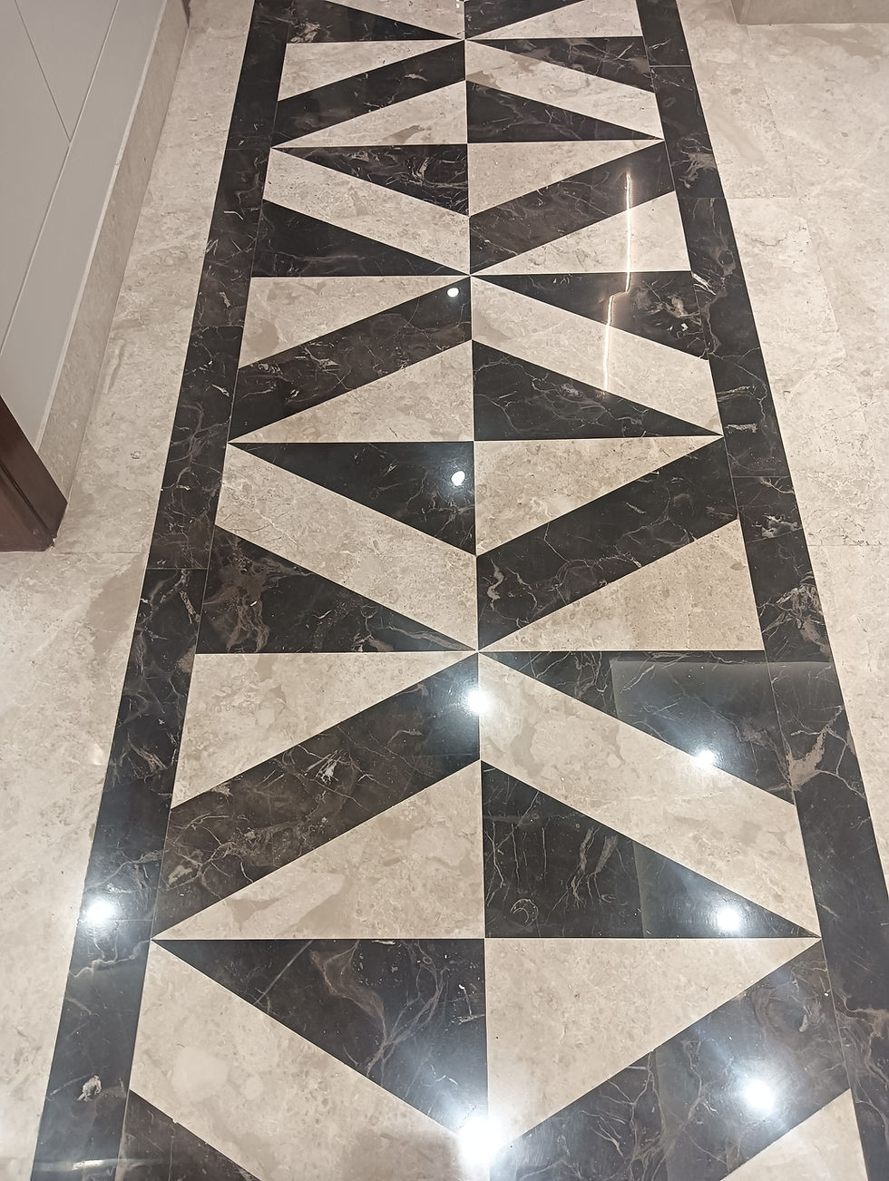 New 3 BHK/ Bedrooms Builder Floor/ Flat In Pamposh Enclave, New Delhi -110048 For Sale