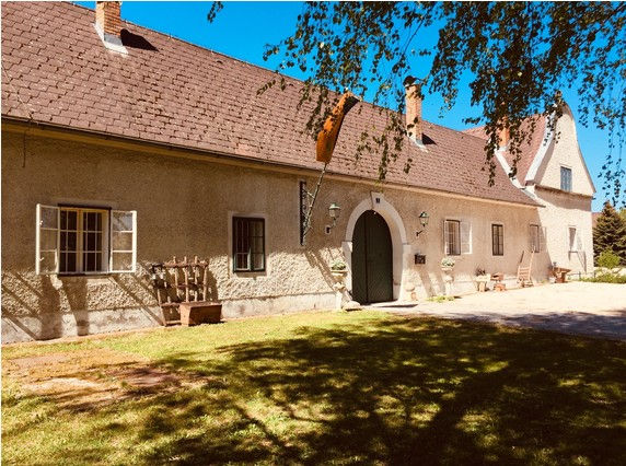 Hochzeit im Gutshof Szilagyi im Mostviertel – Hochzeits-DJane Coffeebeats ❤️🎧